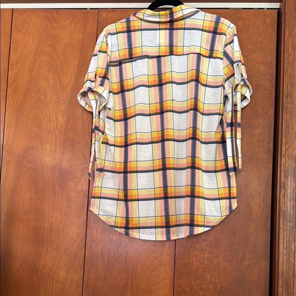 New York Laundry Yellow and Blue Blouse Relaxed Fit Q-21 - Picture 2 of 7